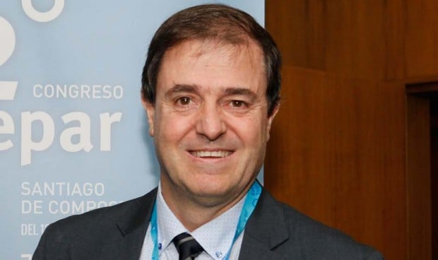 Neumología Barcelona, Xavier Muñoz Gall, Vall dHebron. Toma el relevo al frente del Servicio de manos de Jaume Ferrer Sancho, que lo lideraba desde 2014