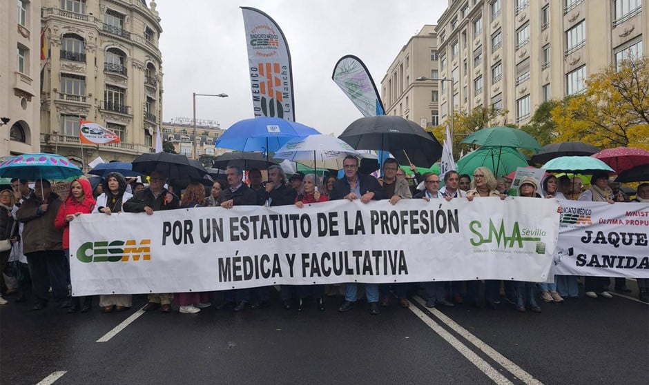 Huelga de médicos, en directo: Sanidad convoca al comité de huelga