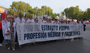 Huelga médica, en directo: primera protesta de 2026 por el Estatuto Marco