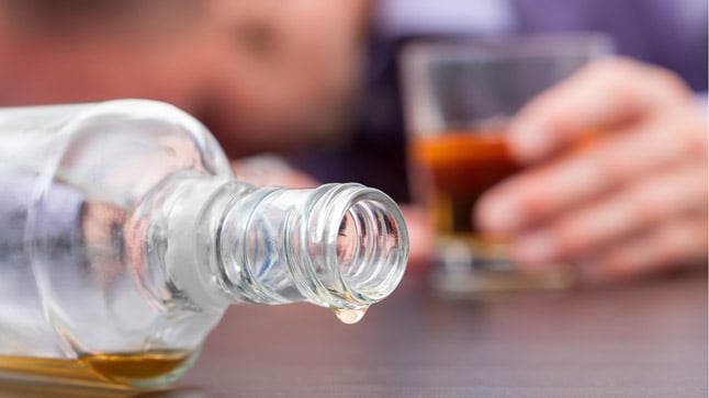 ¿Puede prevenirse el alcoholismo fetal?