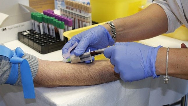 ¿Existe alguna contraindicación para la realización del estudio esófago-gastro-duodenal con bario?