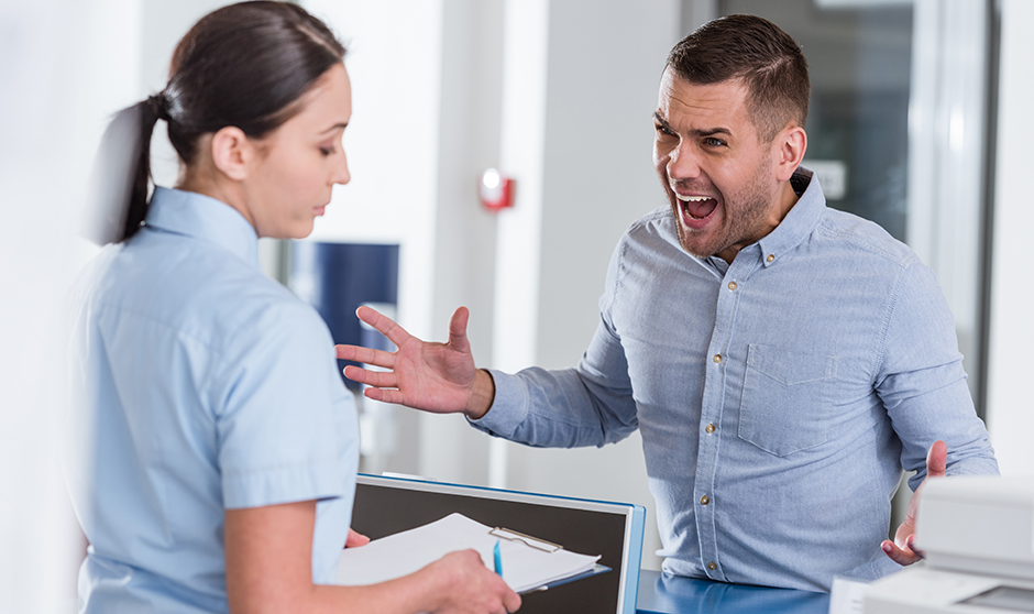 ¿Cuáles son las causas de las agresiones a personal sanitario?
