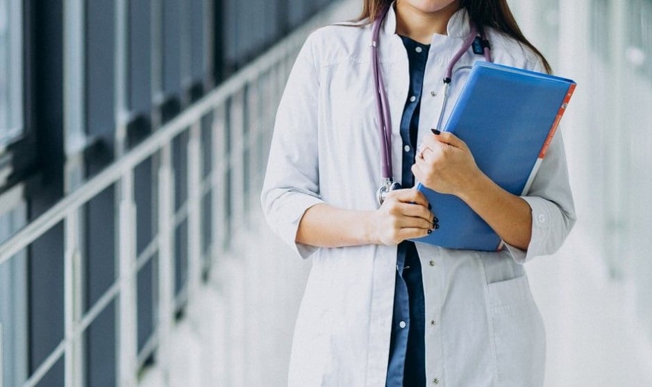 Estudiar Medicina después de Enfermería ¿Empezar de cero?