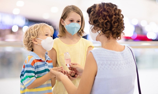 ¿Qué precauciones se deben tomar para evitar el contagio entre niños?